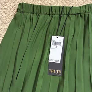 Elegant Green A-Line Skirt